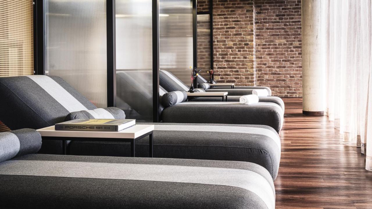 Hotel Ameron Motorworld 4*