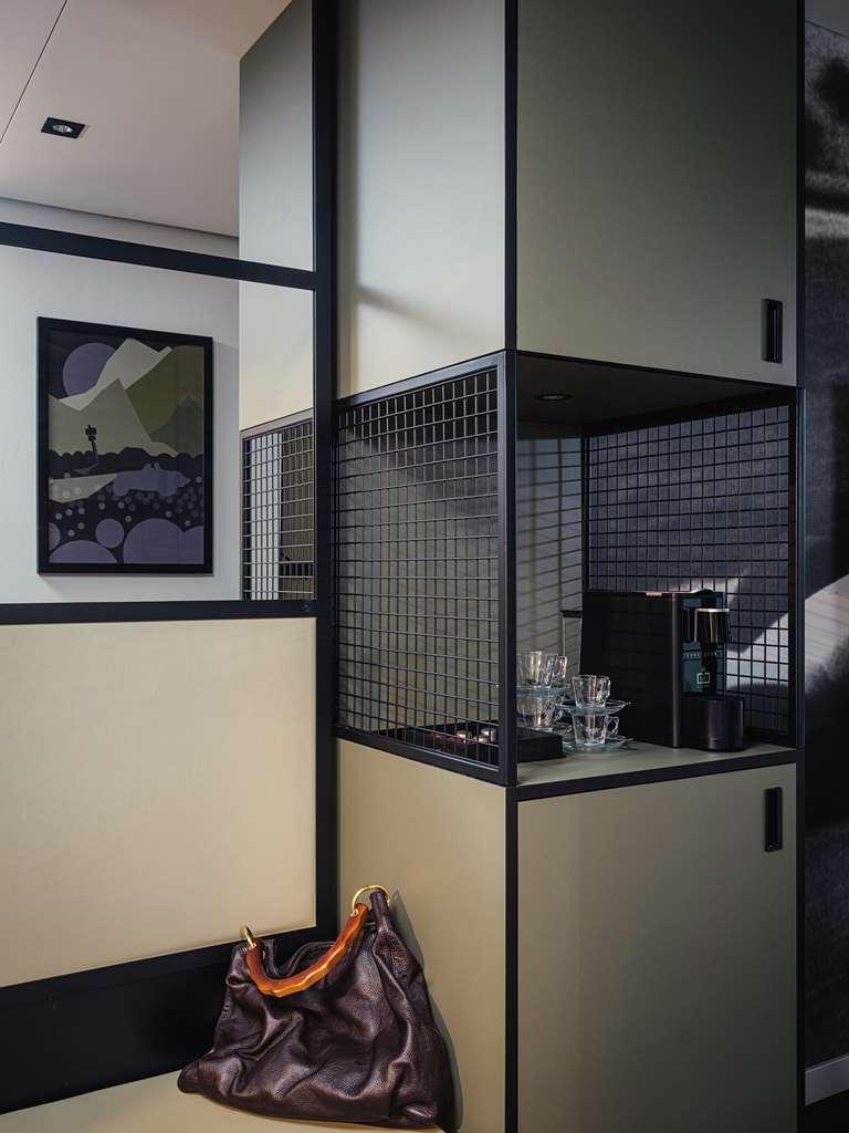 Hotel Ameron Motorworld 4*