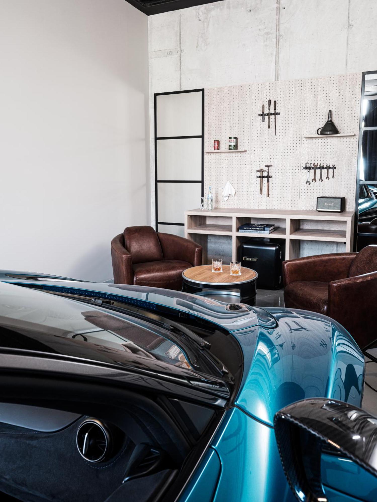 Ameron Motorworld Hotel 4*